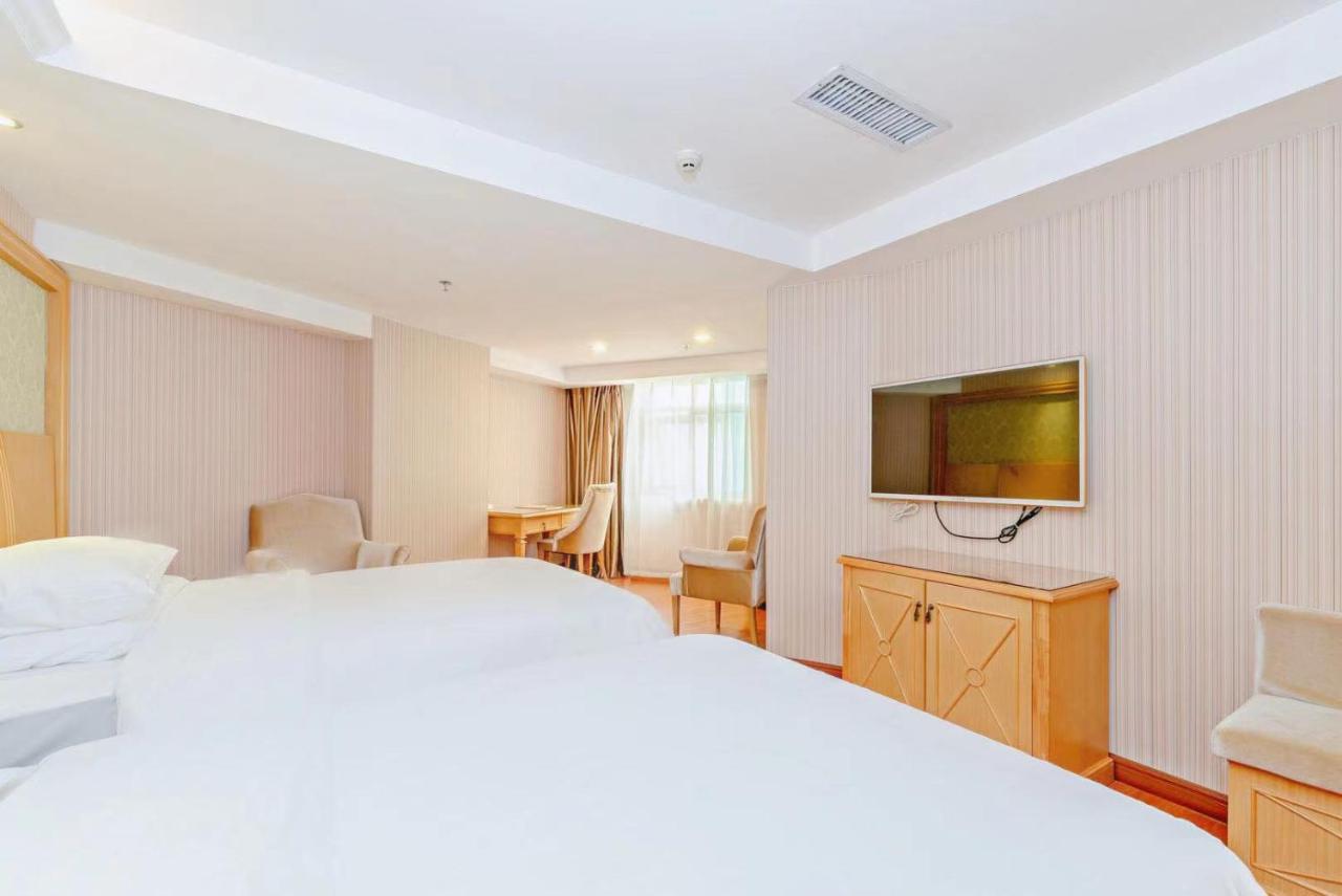 Vienna 3 Best Hotel Guangzhou Guangzhou Tower Exteriör bild