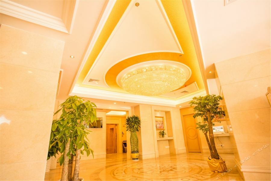 Vienna 3 Best Hotel Guangzhou Guangzhou Tower Exteriör bild